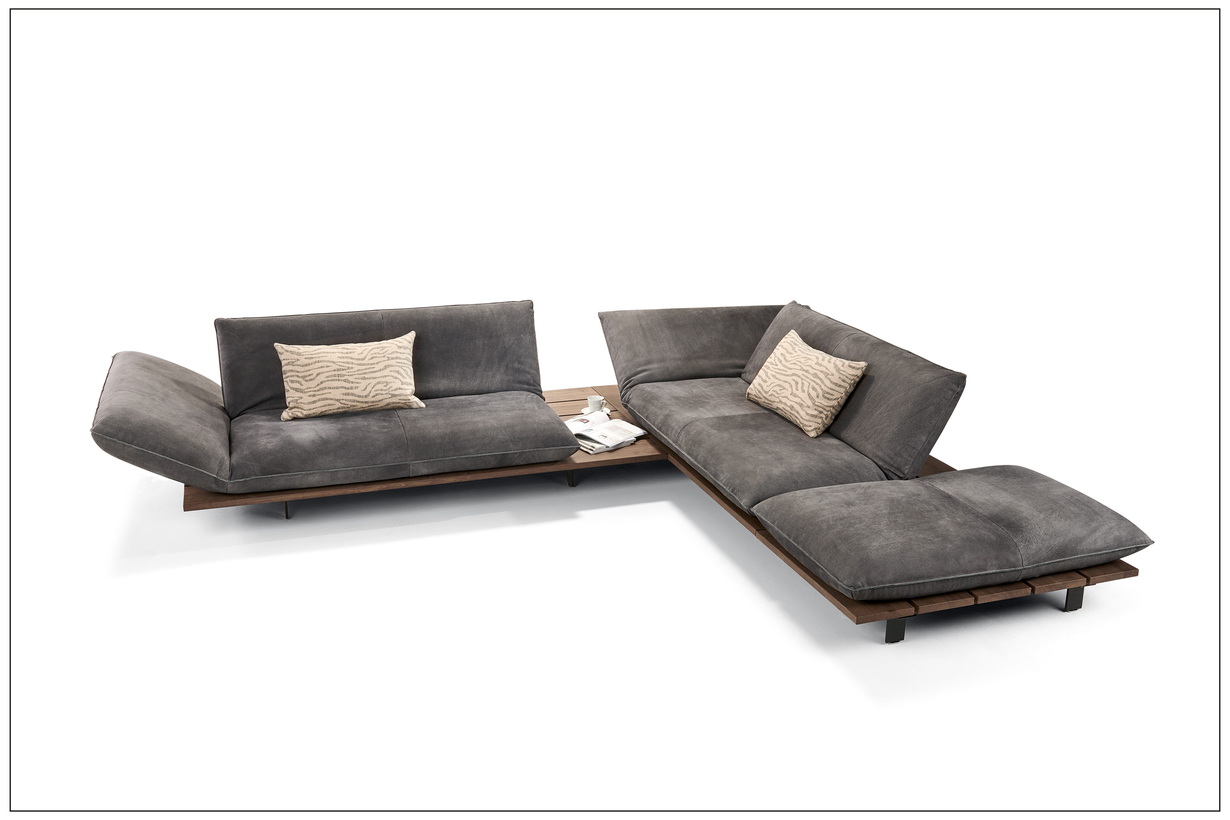 Bullfrog sofa online